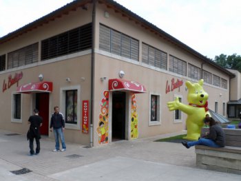 Magasin d'usine Uzes